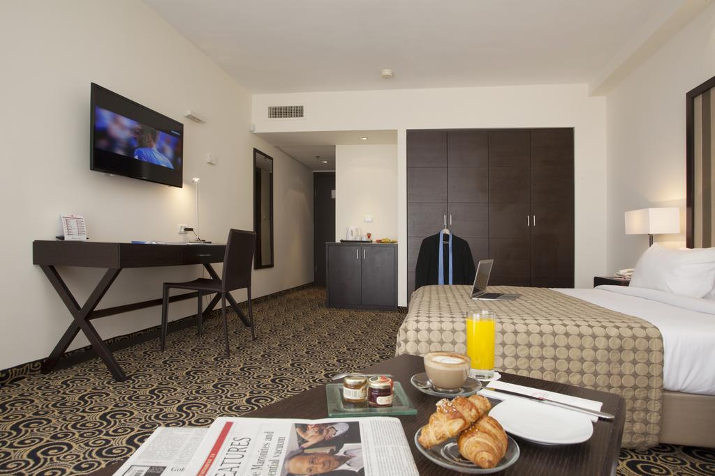 Hod Hasharon Luxury Apartment Herzliya Exterior foto
